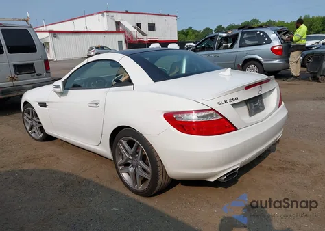 2015 Mercedes-Benz Slk 250 из США, поврежденный, VIN WDDPK4HA2FF100514